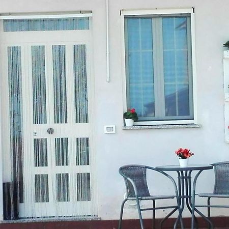 One Bedroom Appartement With Sea View Furnished Garden And Wifi At Ortona 1 Km Away From The Beach Exterior photo