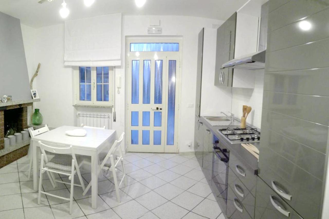 One Bedroom Appartement With Sea View Furnished Garden And Wifi At Ortona 1 Km Away From The Beach Exterior photo